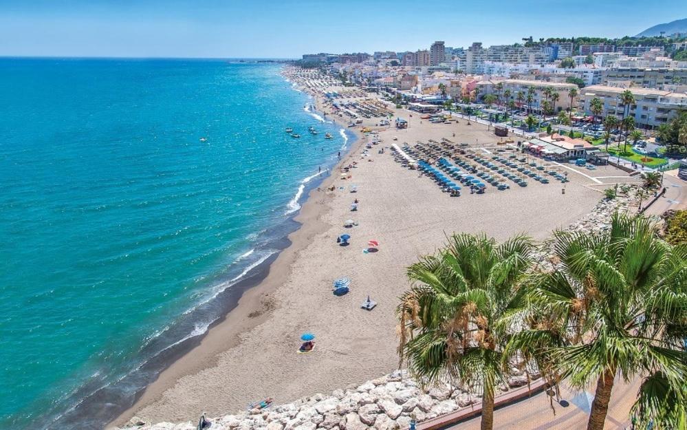 Apartamentos Amat - Only Adult - Playa El Bajondillo 토레몰리노스 외부 사진