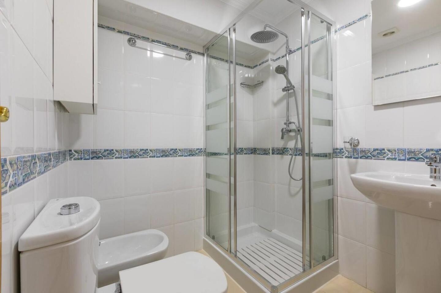 Apartamentos Amat - Only Adult - Playa El Bajondillo 토레몰리노스 외부 사진